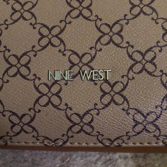 Nine West Silas mini in mocha logo bag - Picture 2 of 5